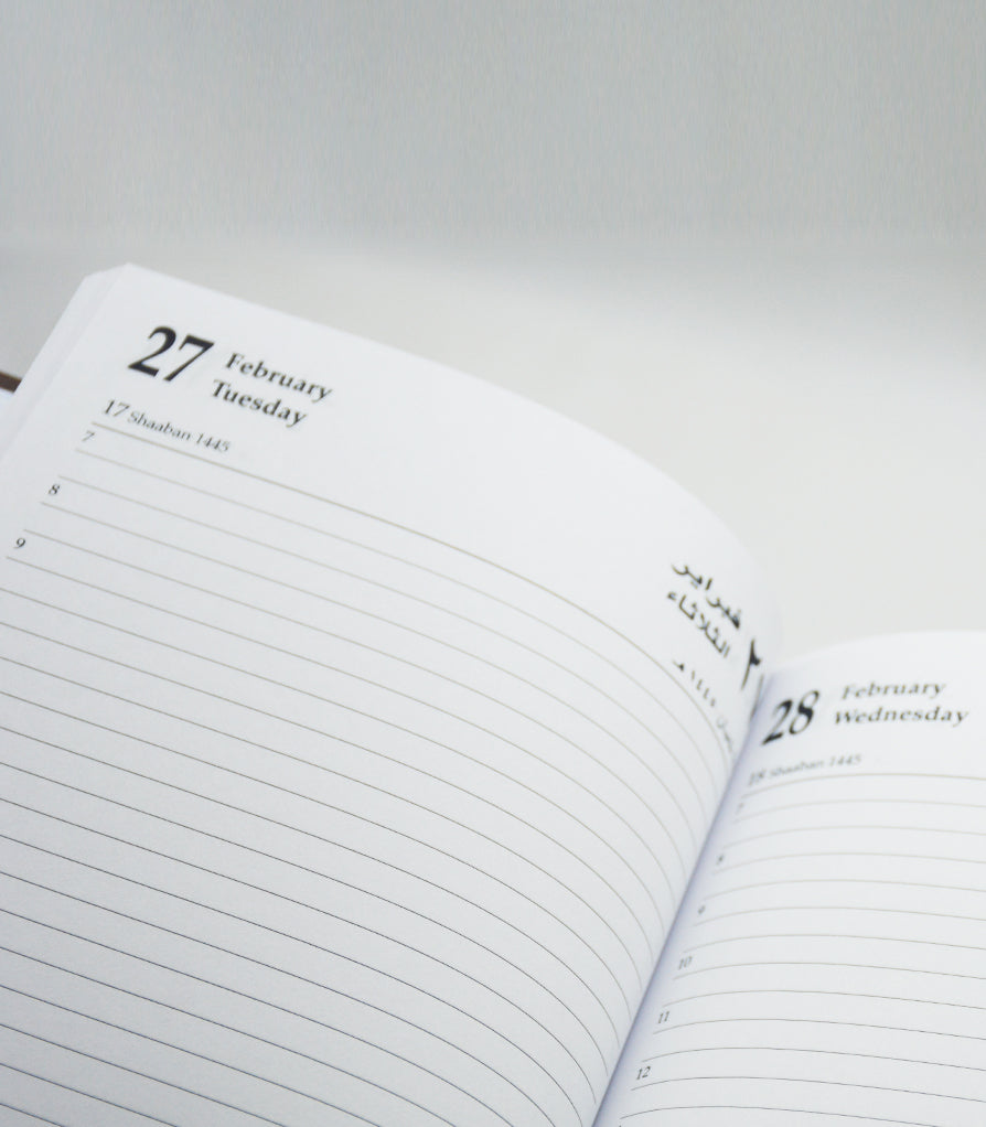 FIS VINYL HC 2024 DIARY AR & EN A5 BLUE