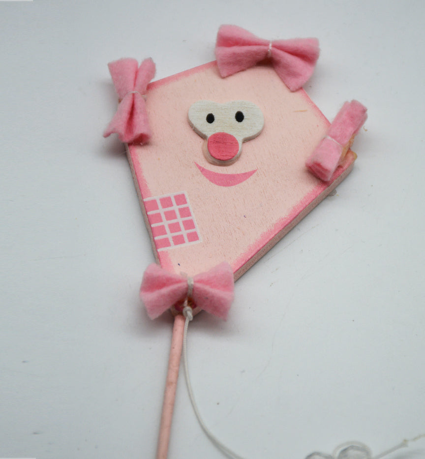 BABY WDN STICK DECO-KITEw/RIBB عيدان خشبية للديكور