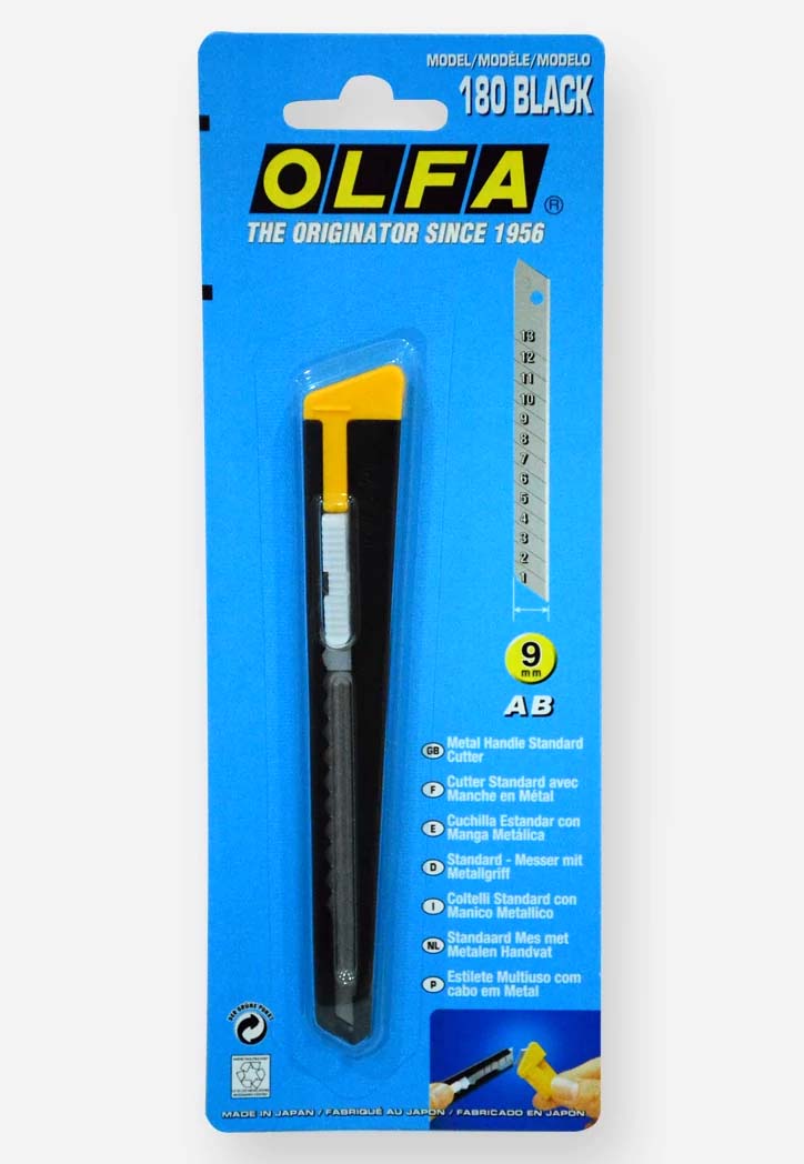 Olfa - Black Standard Cutter + Blades 9MM