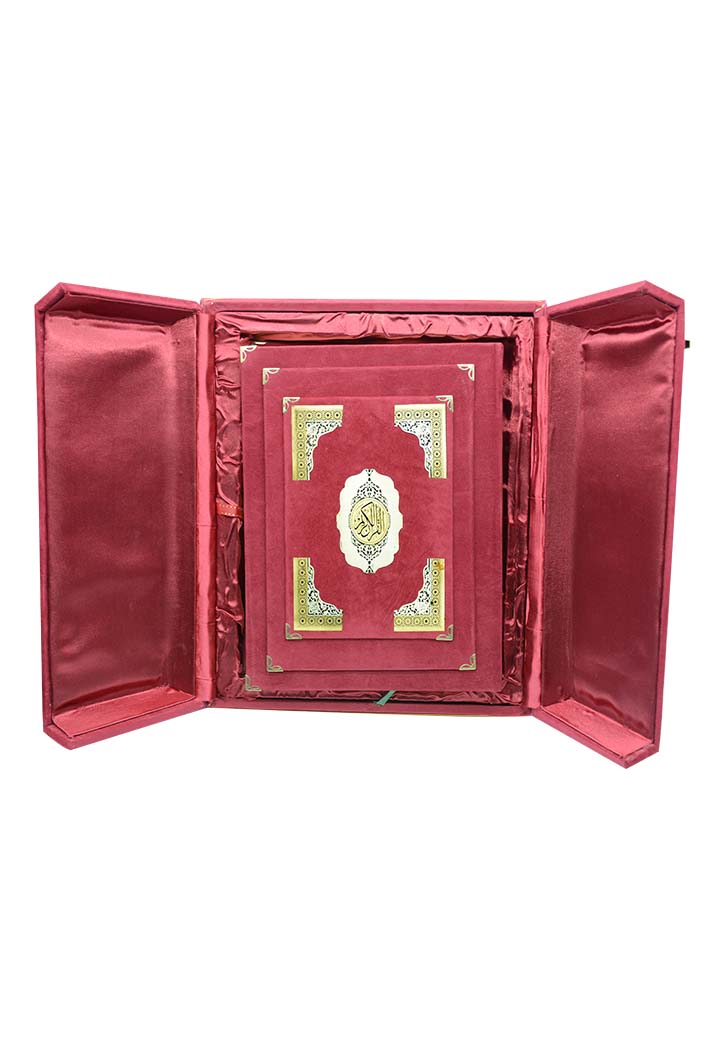 علبة مصحف مخمل