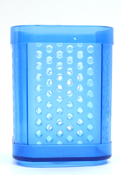 PLASTIC SQUARE PEN HOLDER حاملة اقلام بلاستيكية مربعة مخرمة