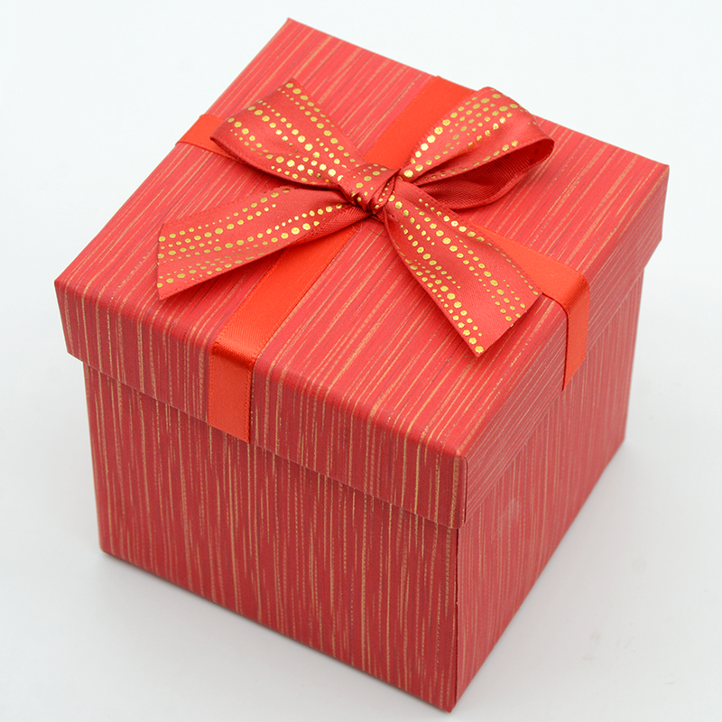 PAPER GIFT BOX SQUARE 10X10X9.5CM 0813599