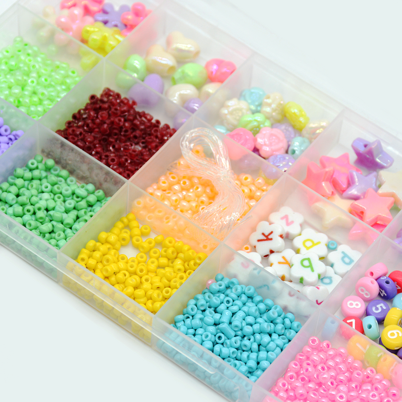 DIY BEADS SET IN RECTANGLE PLASTIC BOX Y170