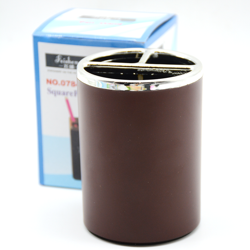 PLASTIC ROUND PEN HOLDER FS0783