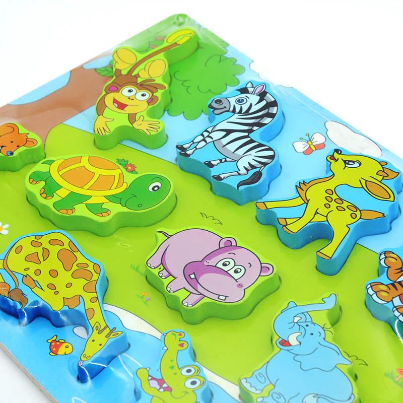 WOODEN PUZZLE BOARD- WILD ANIMALS