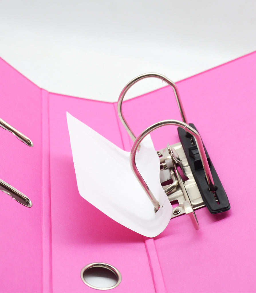 AMBAR SCHOOL PLAIN LEVER ARCH FILE A4-PINK / ملف كرتوني مدرسي_حلقتين-زهري