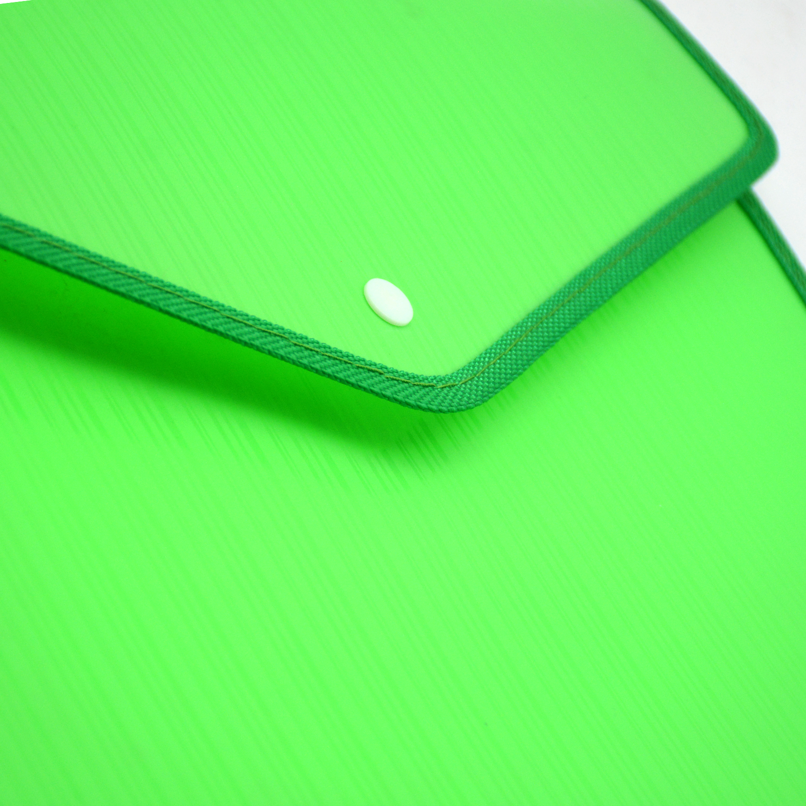 ملف بلاستيكي_ زر الوان فسفورية