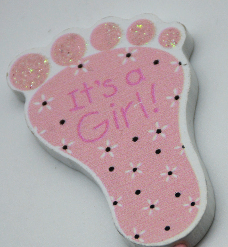 WOODEN SIGN FOOT PRINT DESIGN IT'S A BOY/GIRL