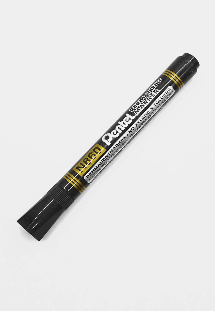 Pentel - Permanent Marker (Black)