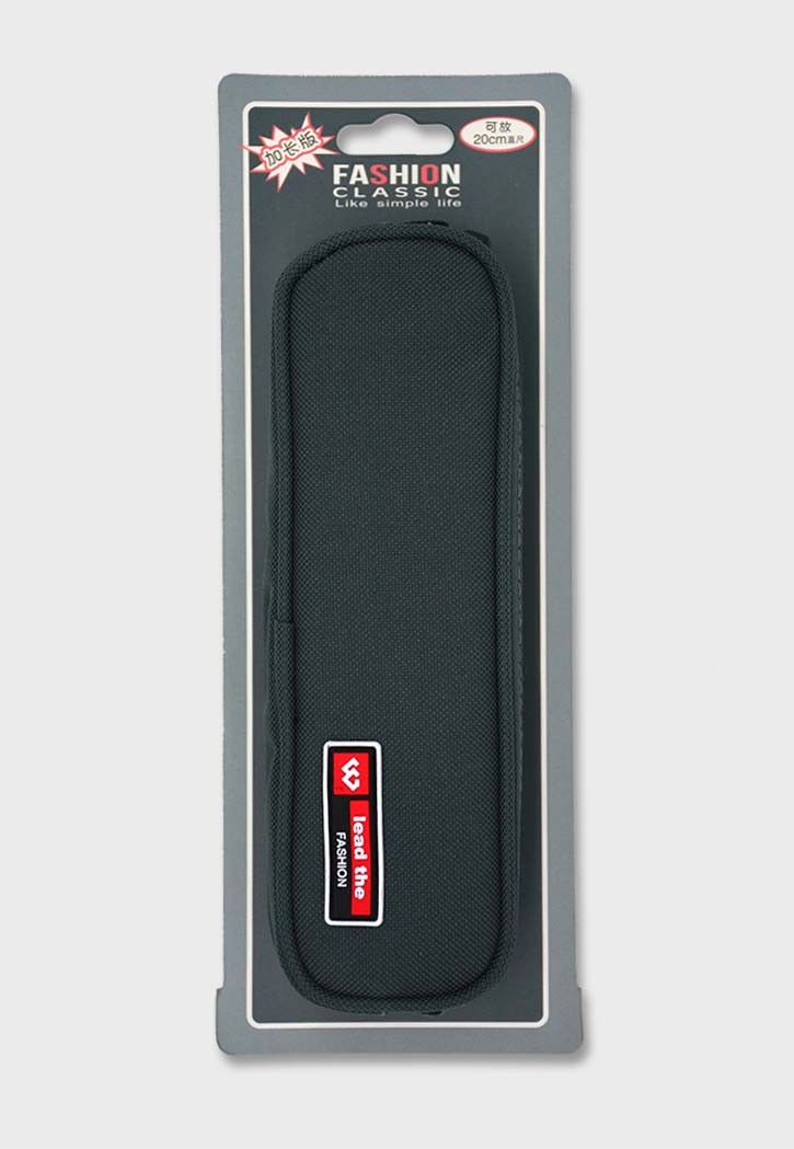 Lead the fashion - Round Pencil Case