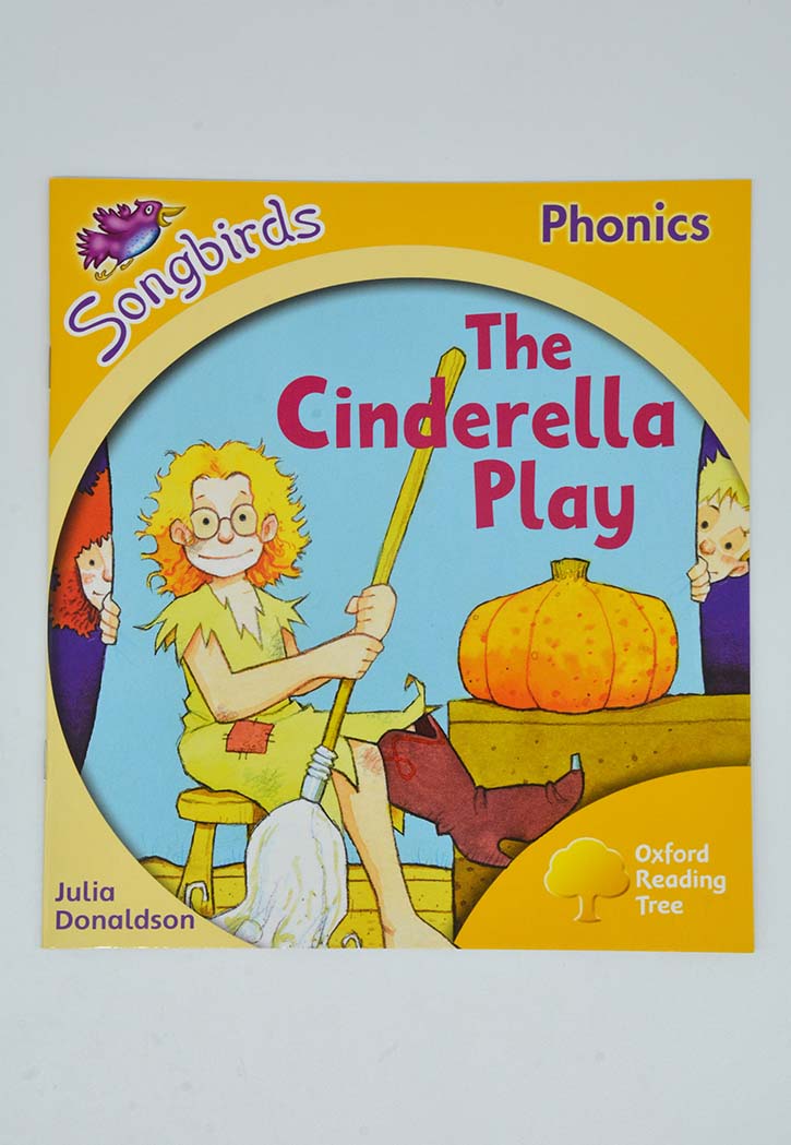 Songbirds Phonics - The Cinderella Play