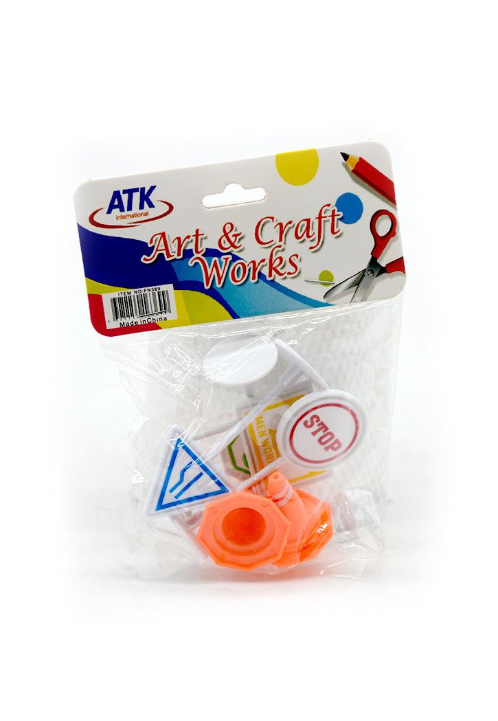 ART & CRAFT PLASTIC ROAD SIGNS 6PCS/PKT