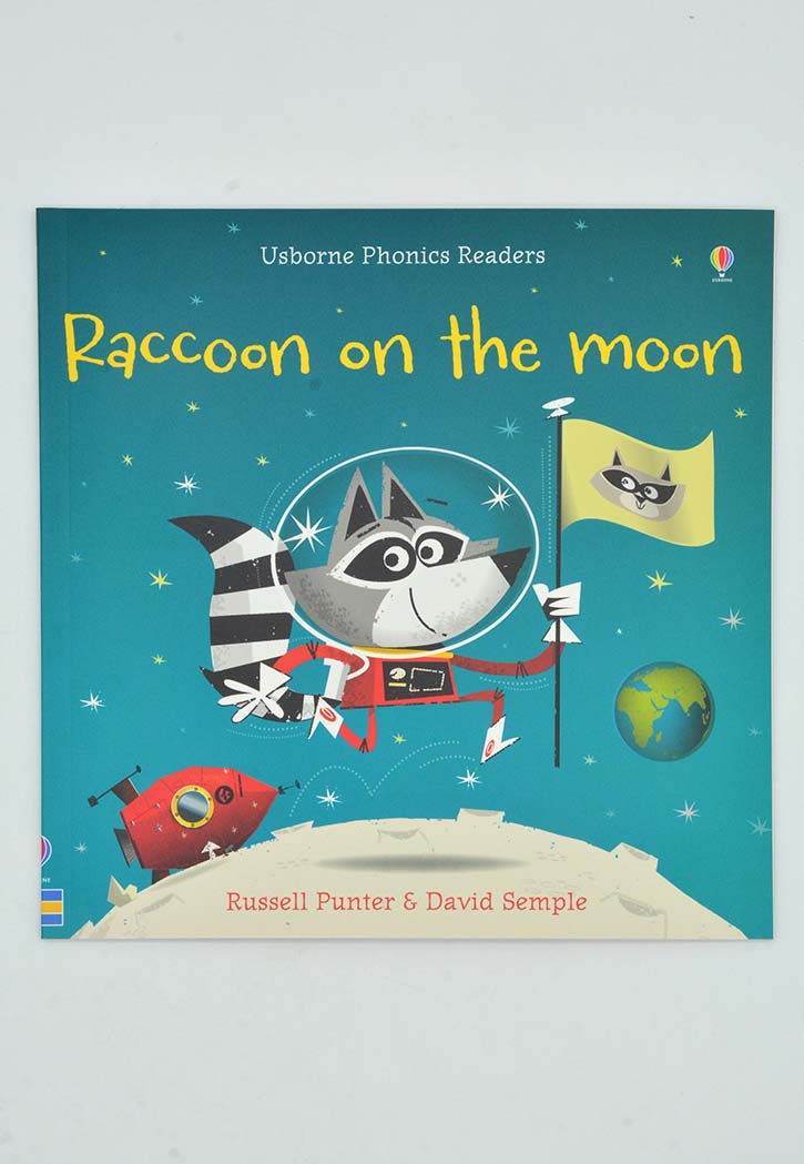 Usborne Phonics Readers - Raccoon On The Moon