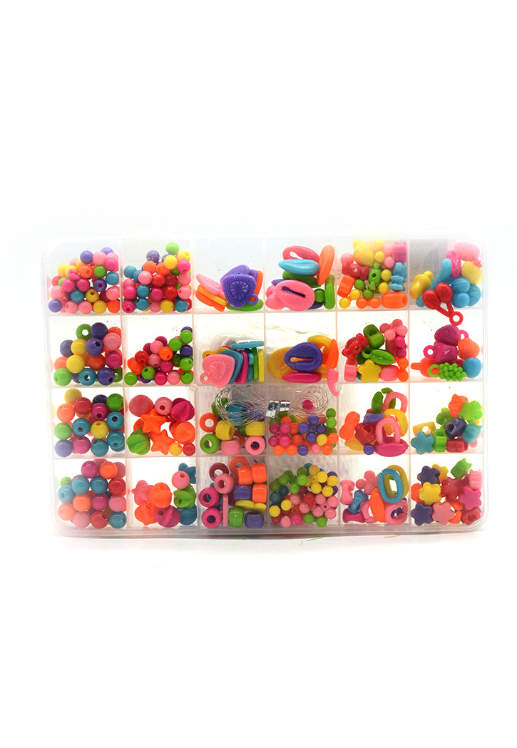 CRAFT ASST BEADS W/STRING IN RECTANGLE PVC CASE